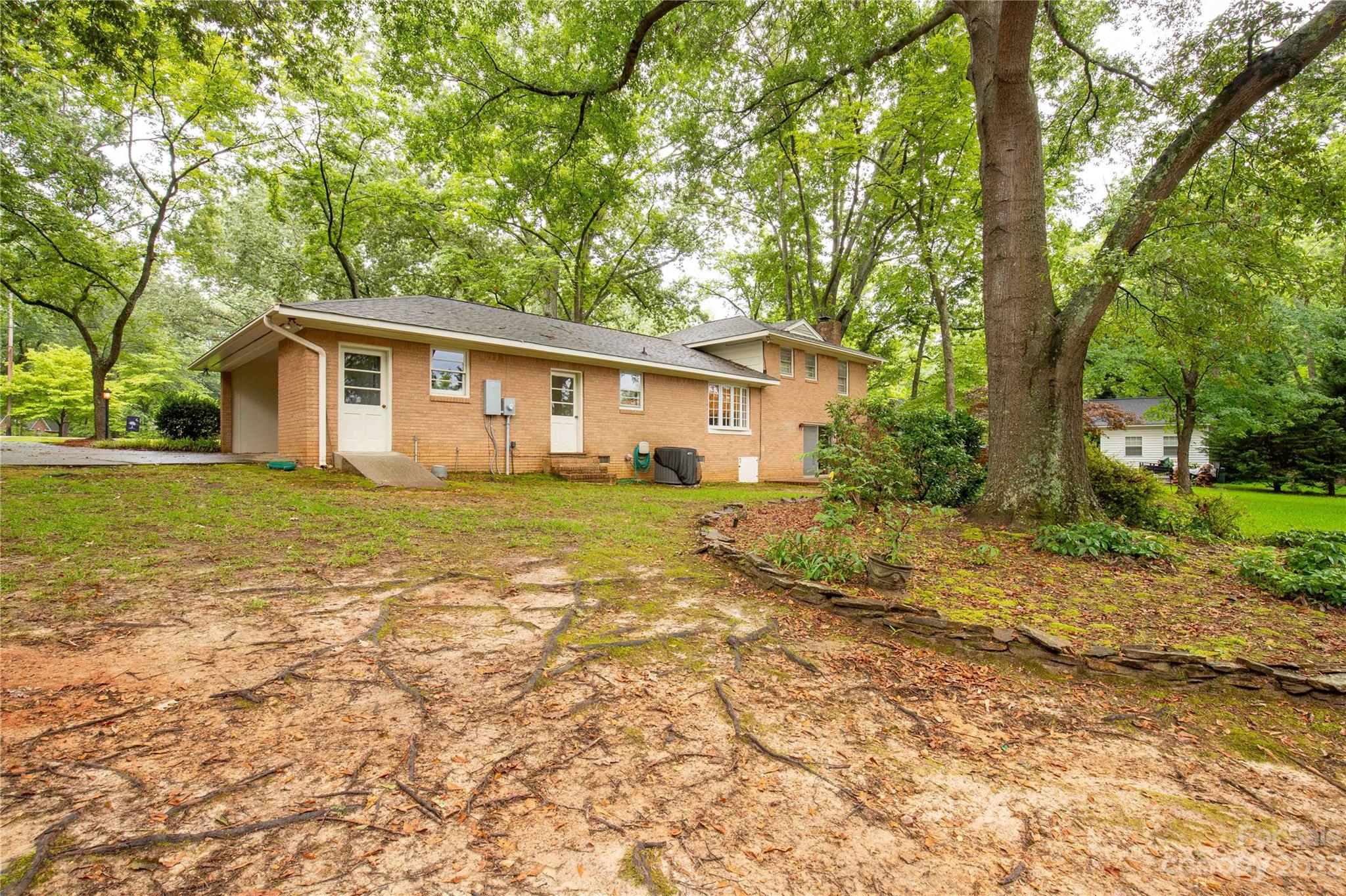 Forest Hills - Residential