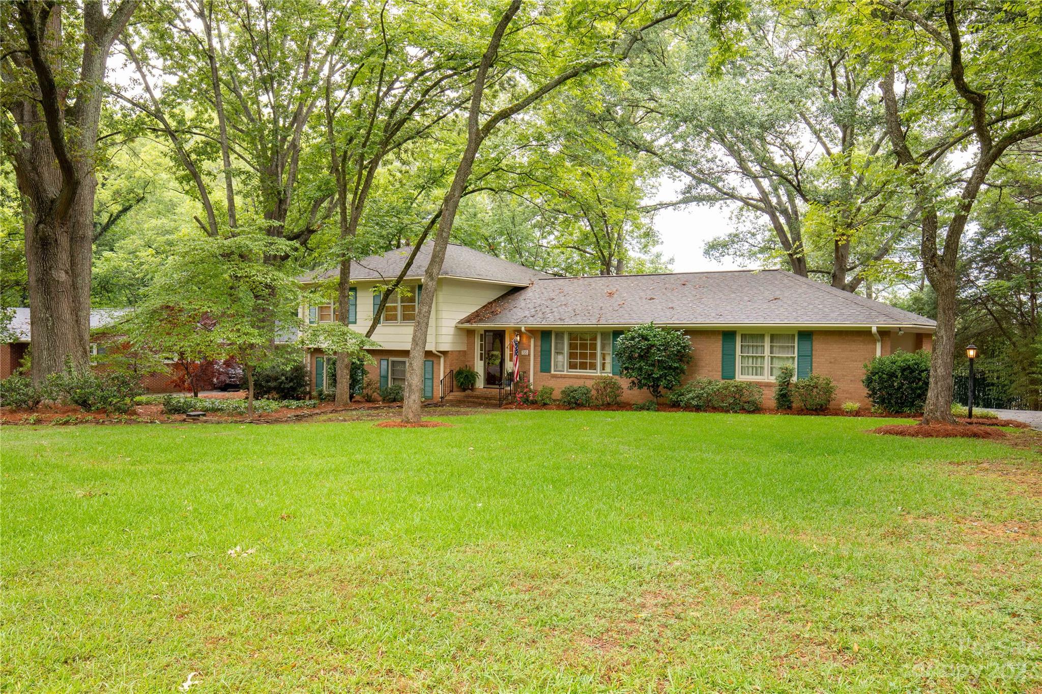 Forest Hills - Residential