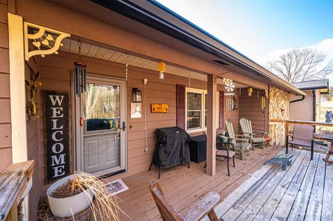 1689 Rock Road Rutherfordton NC 28139