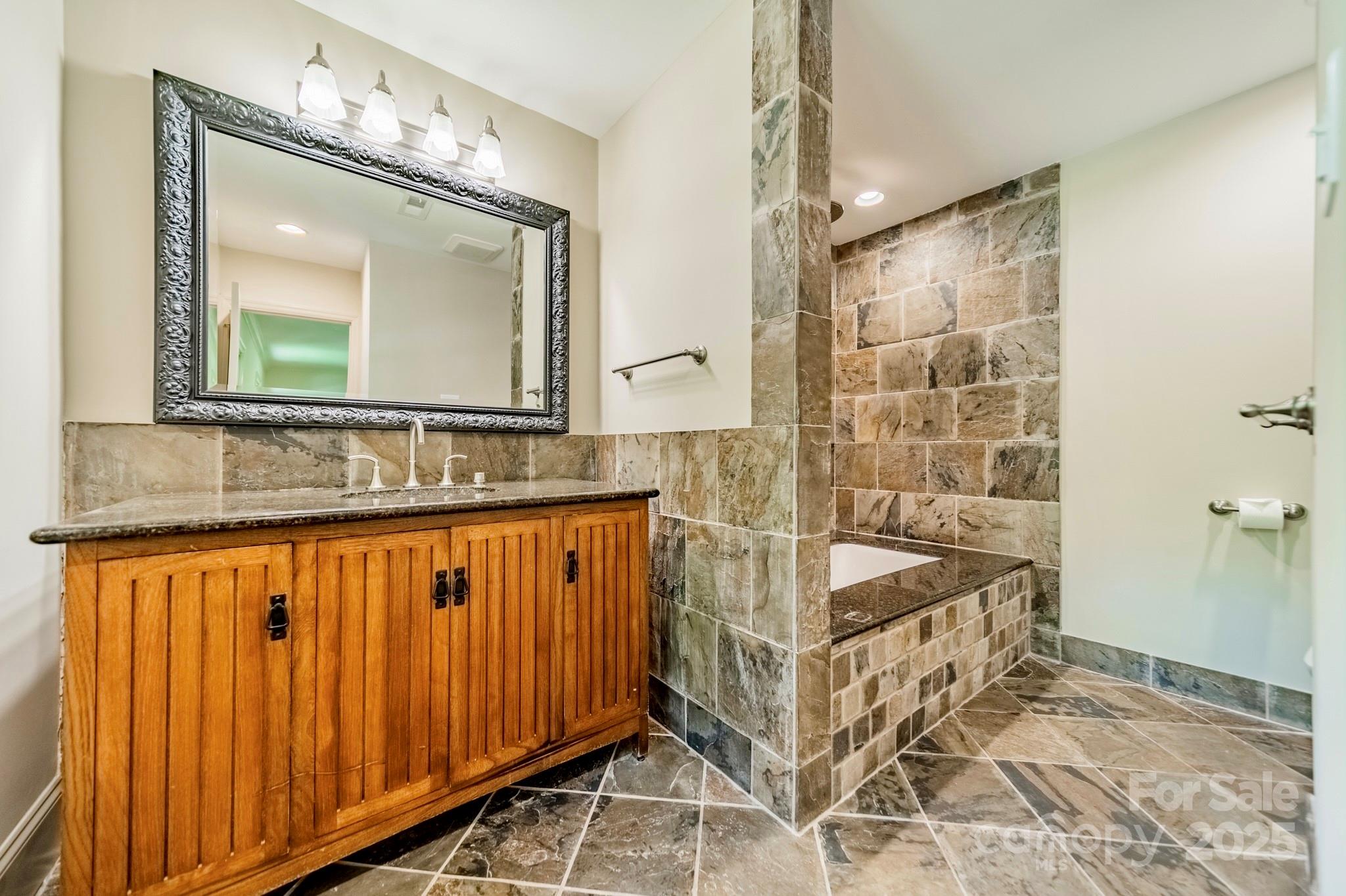 Sherwood Forest - Residential
