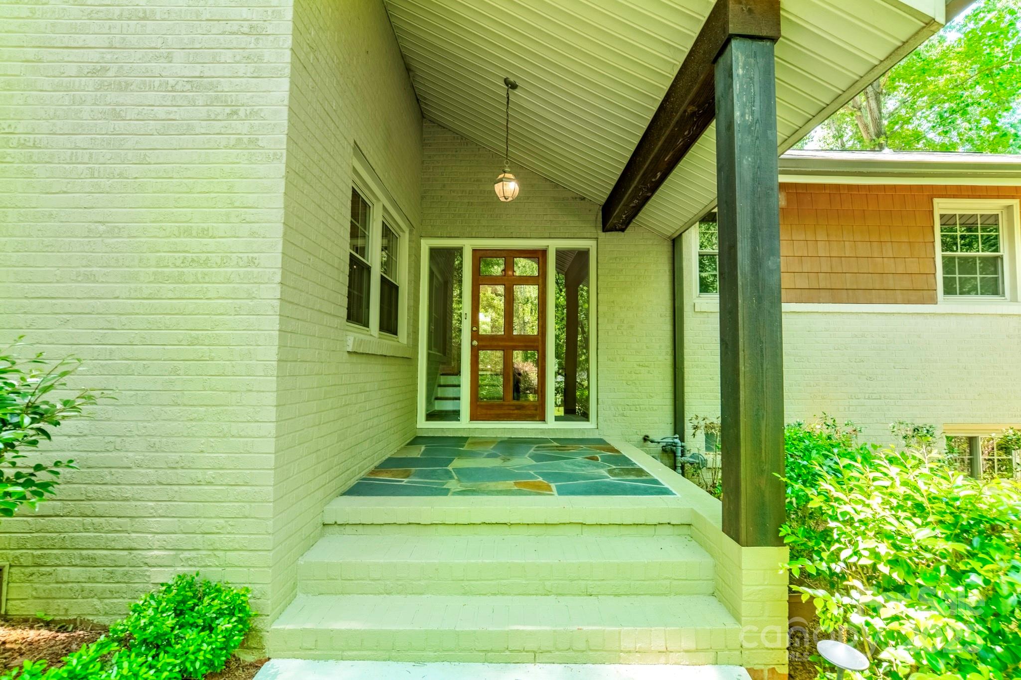 5719 Doncaster Drive