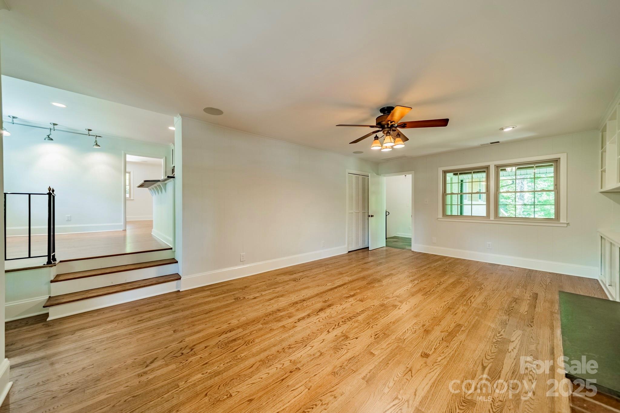 Sherwood Forest - Residential