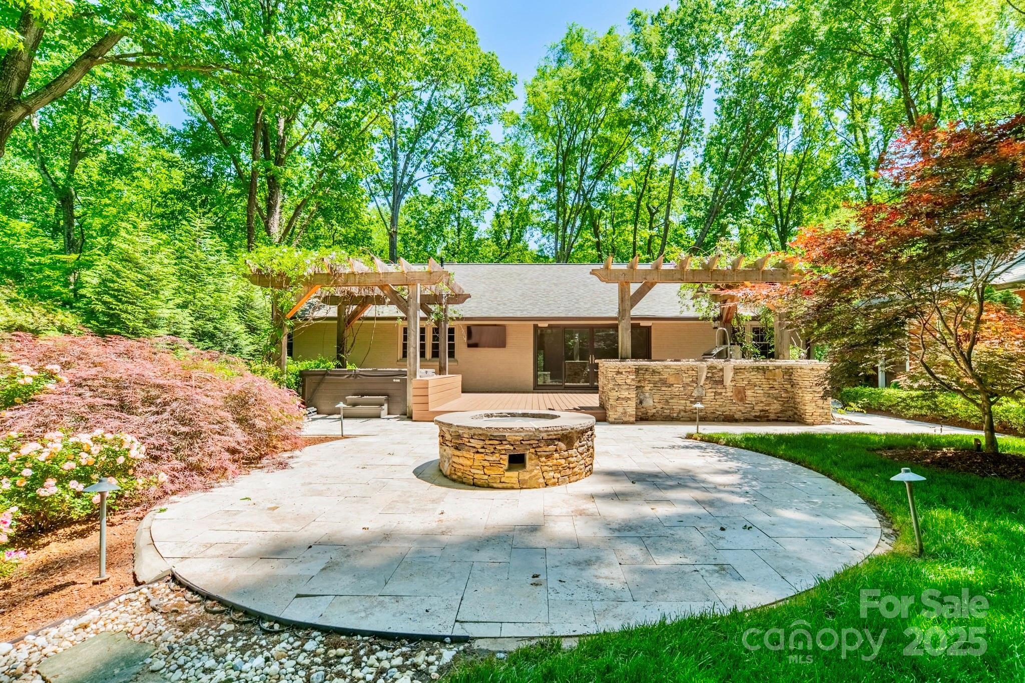 Sherwood Forest - Residential
