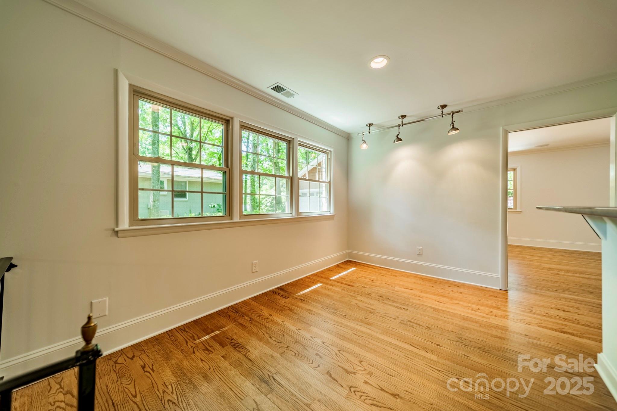 Sherwood Forest - Residential