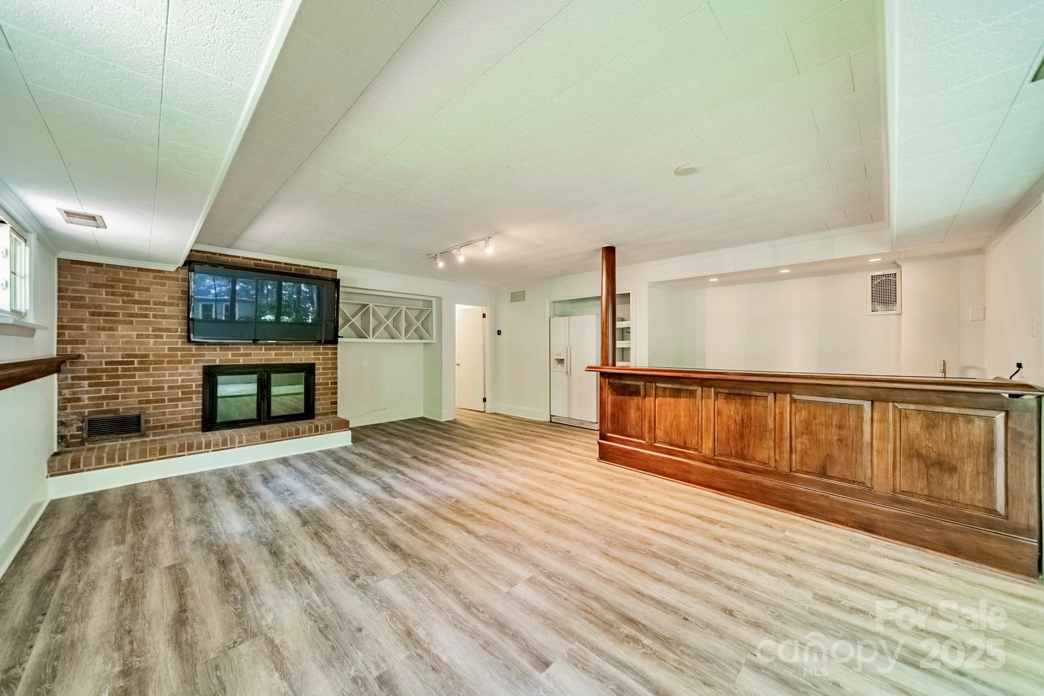 Sherwood Forest - Residential