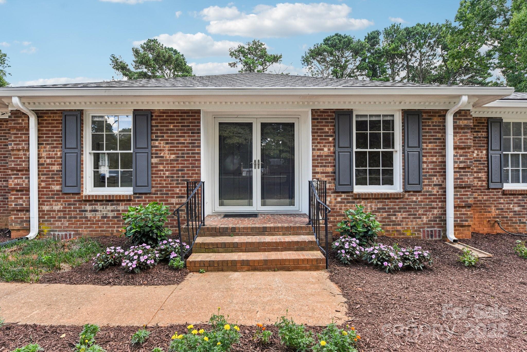 16408 Thompson Road