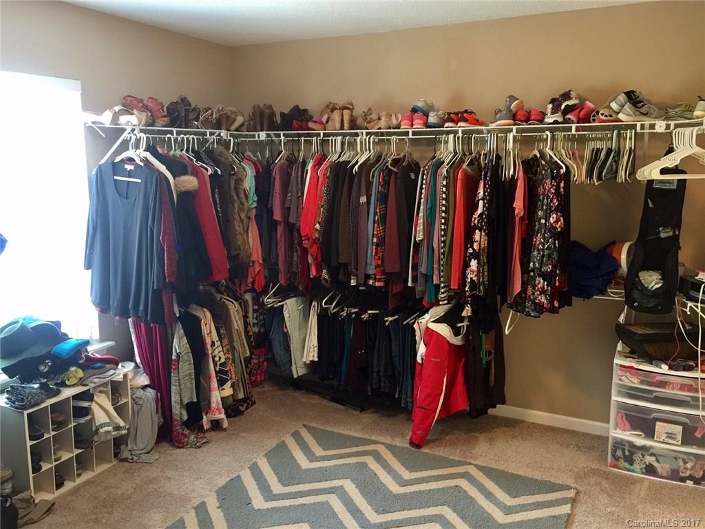 Windsor Trace - Residential