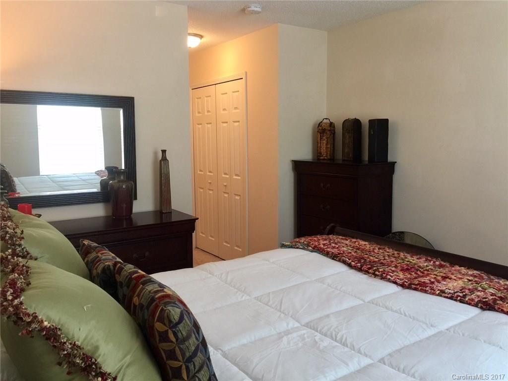 Windsor Trace - Residential