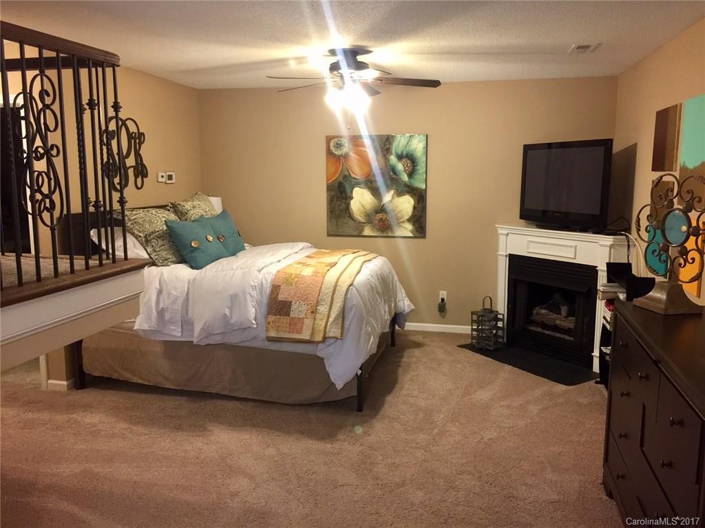 Windsor Trace - Residential