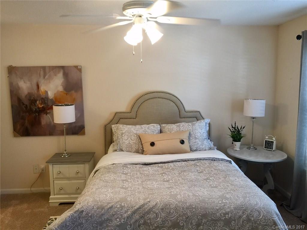 Windsor Trace - Residential