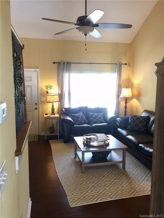 Windsor Trace - Residential