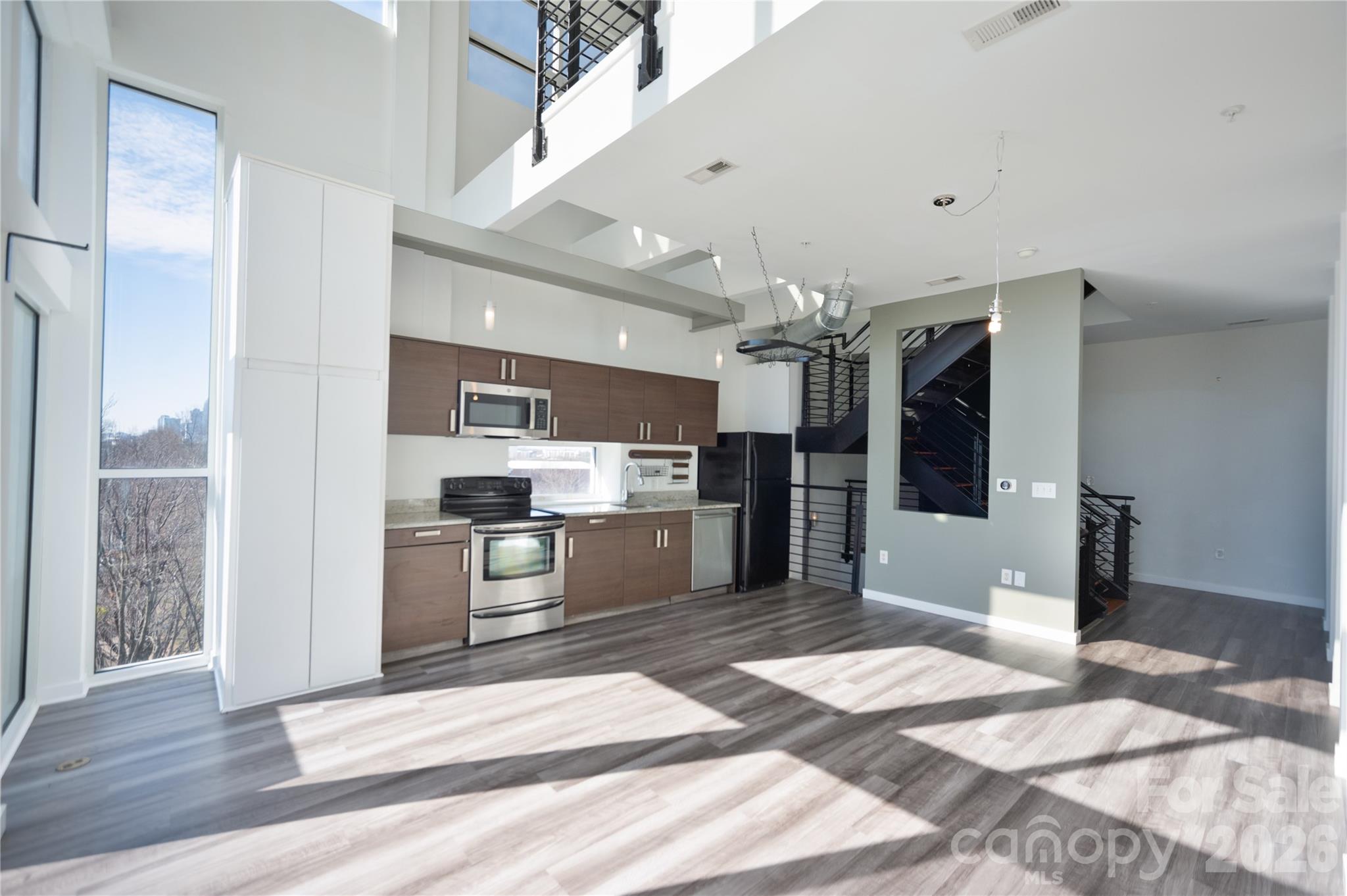 Fat City Condominium - Residential