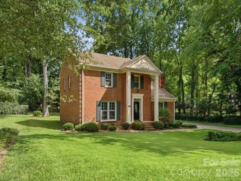 Photo of 9732 Leeswood Lane, Matthews, NC 28105 (MLS # 4407441)