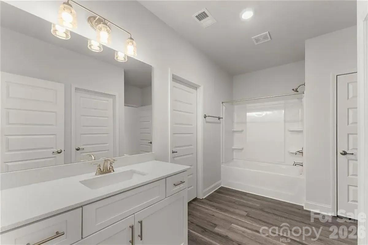 McNeely Farms - Residential