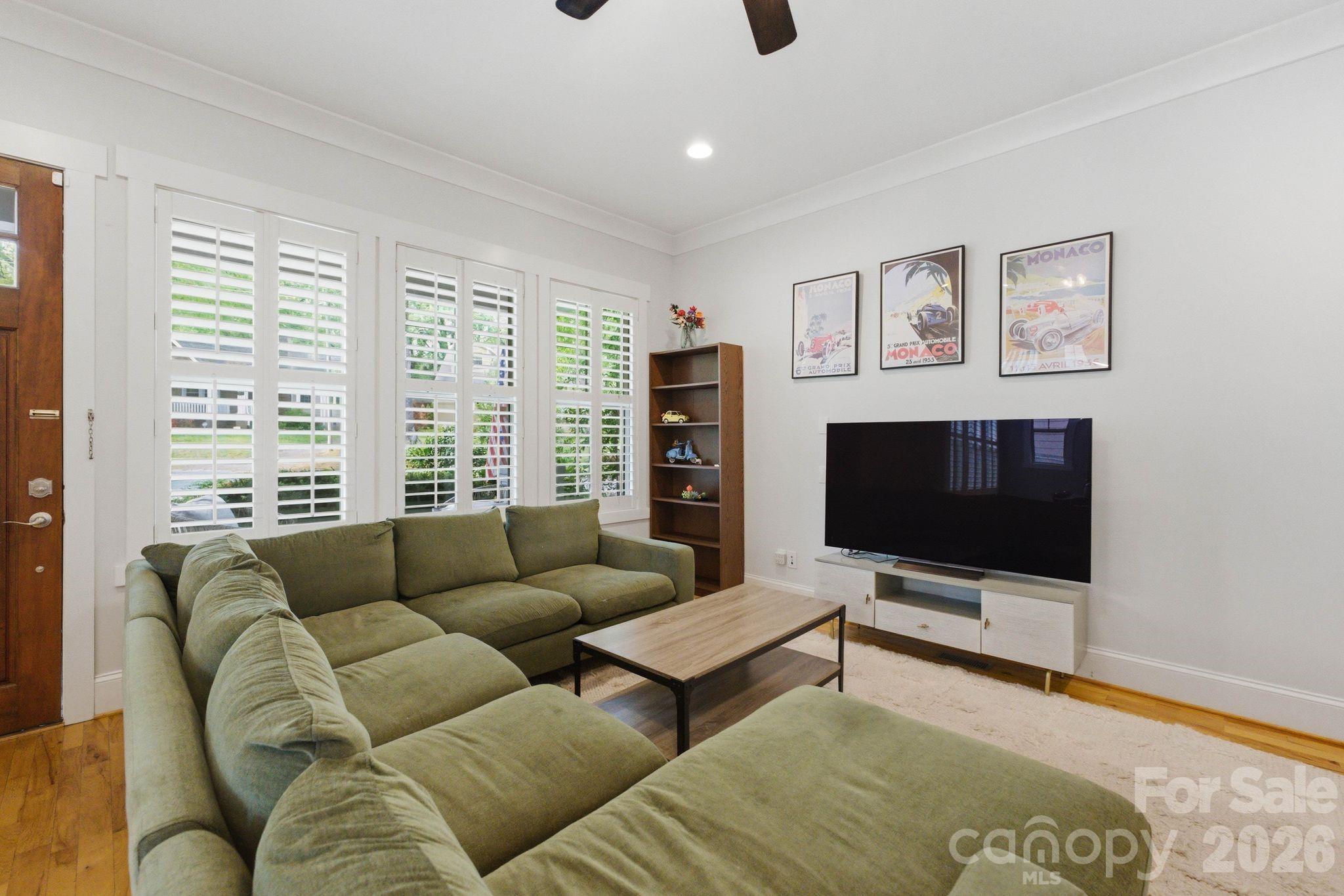 Villa Heights - Residential