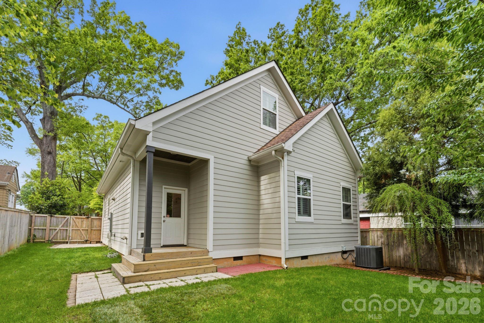 Villa Heights - Residential