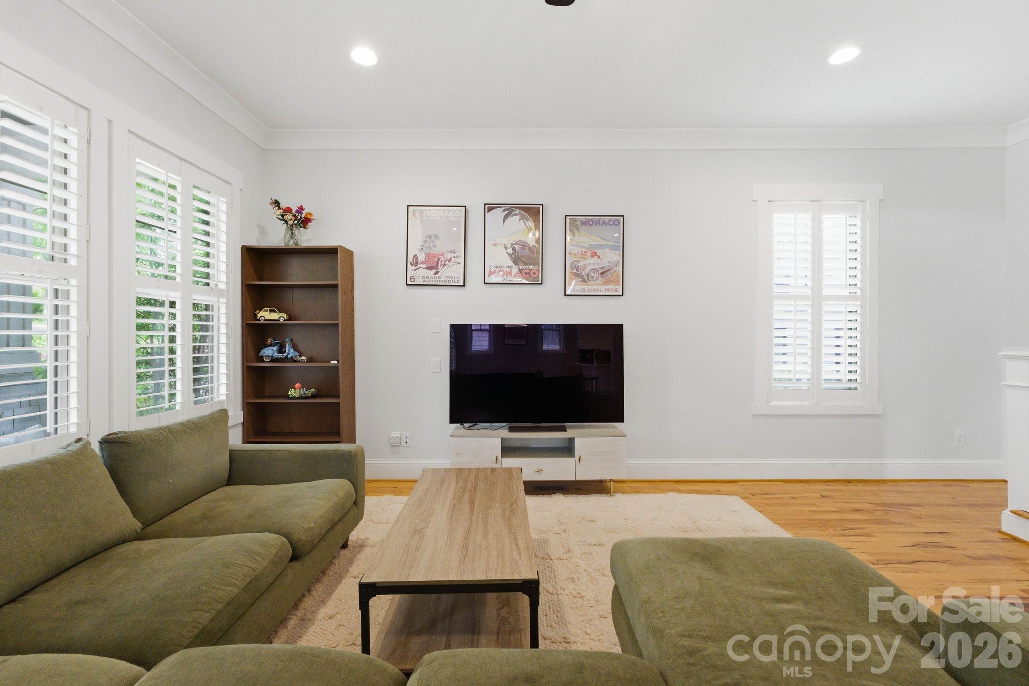 Villa Heights - Residential