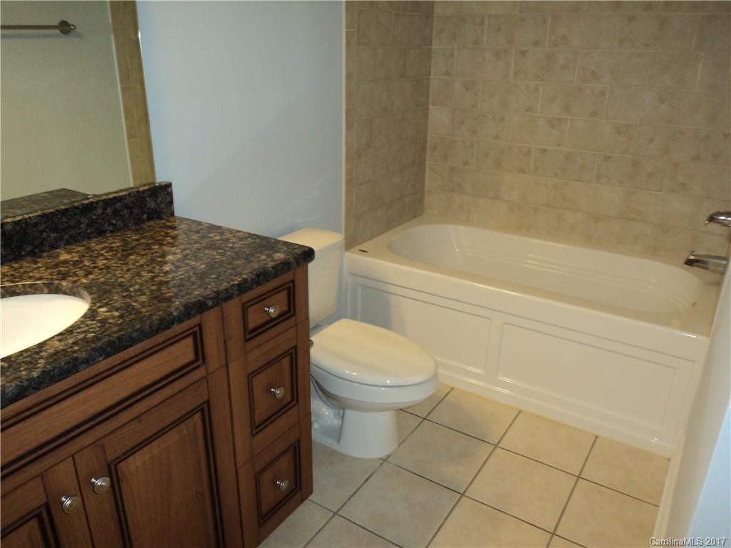 Fifth and Poplar - Residential Lease