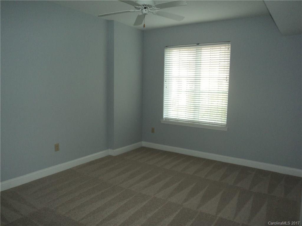 Fifth and Poplar - Residential Lease