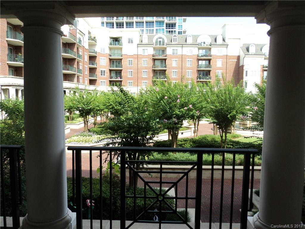 Fifth and Poplar - Residential Lease