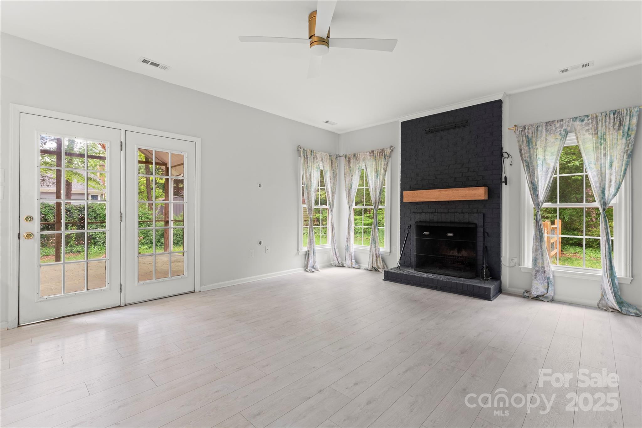 Bridgeport - Residential