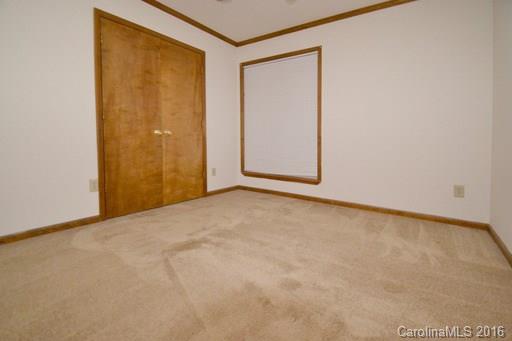 Morris Farms - Residential Lease