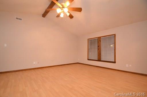 Morris Farms - Residential Lease