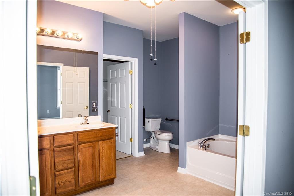 Four Seasons at Gold Hill - Residential