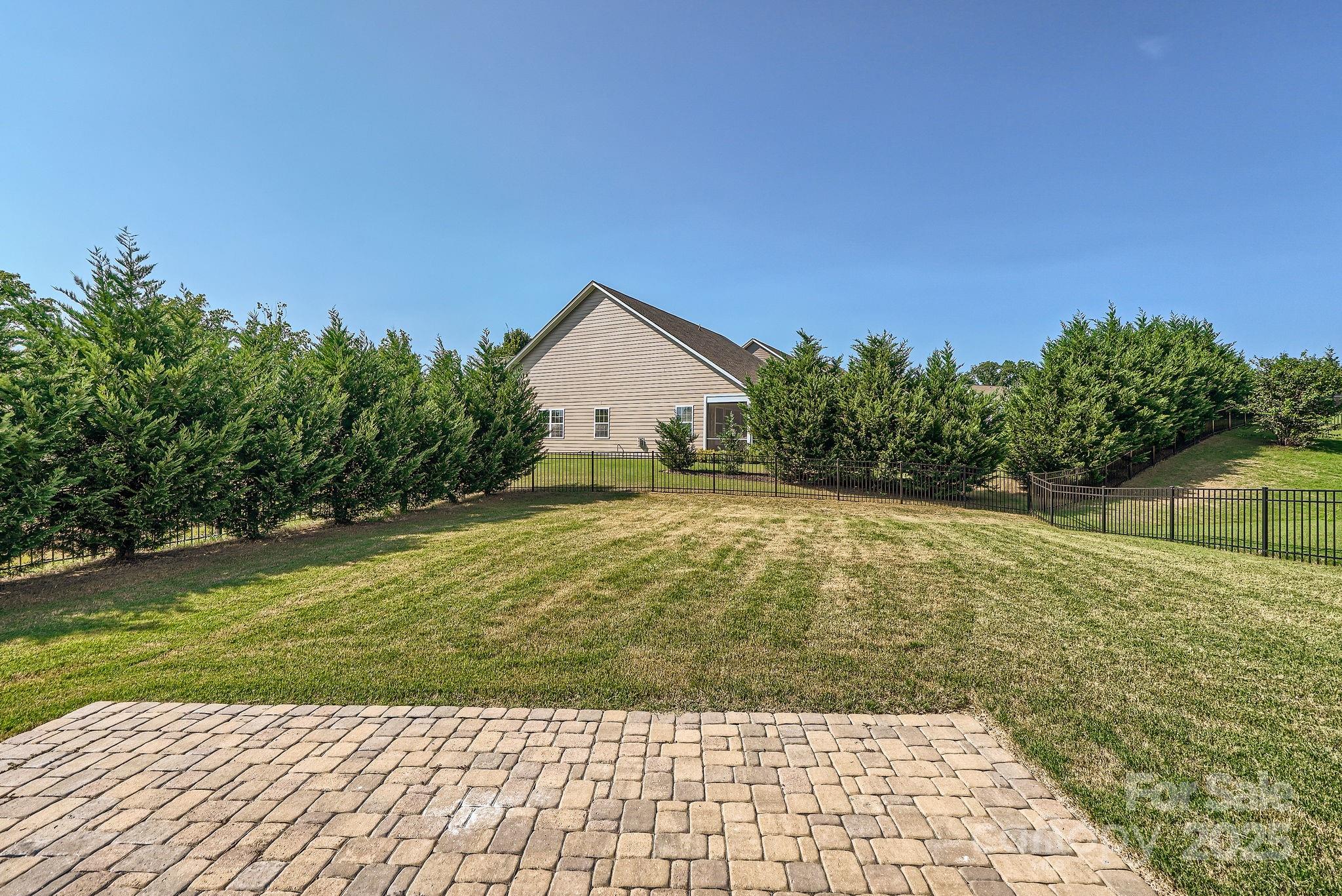 The Retreat at Rayfield - Residential