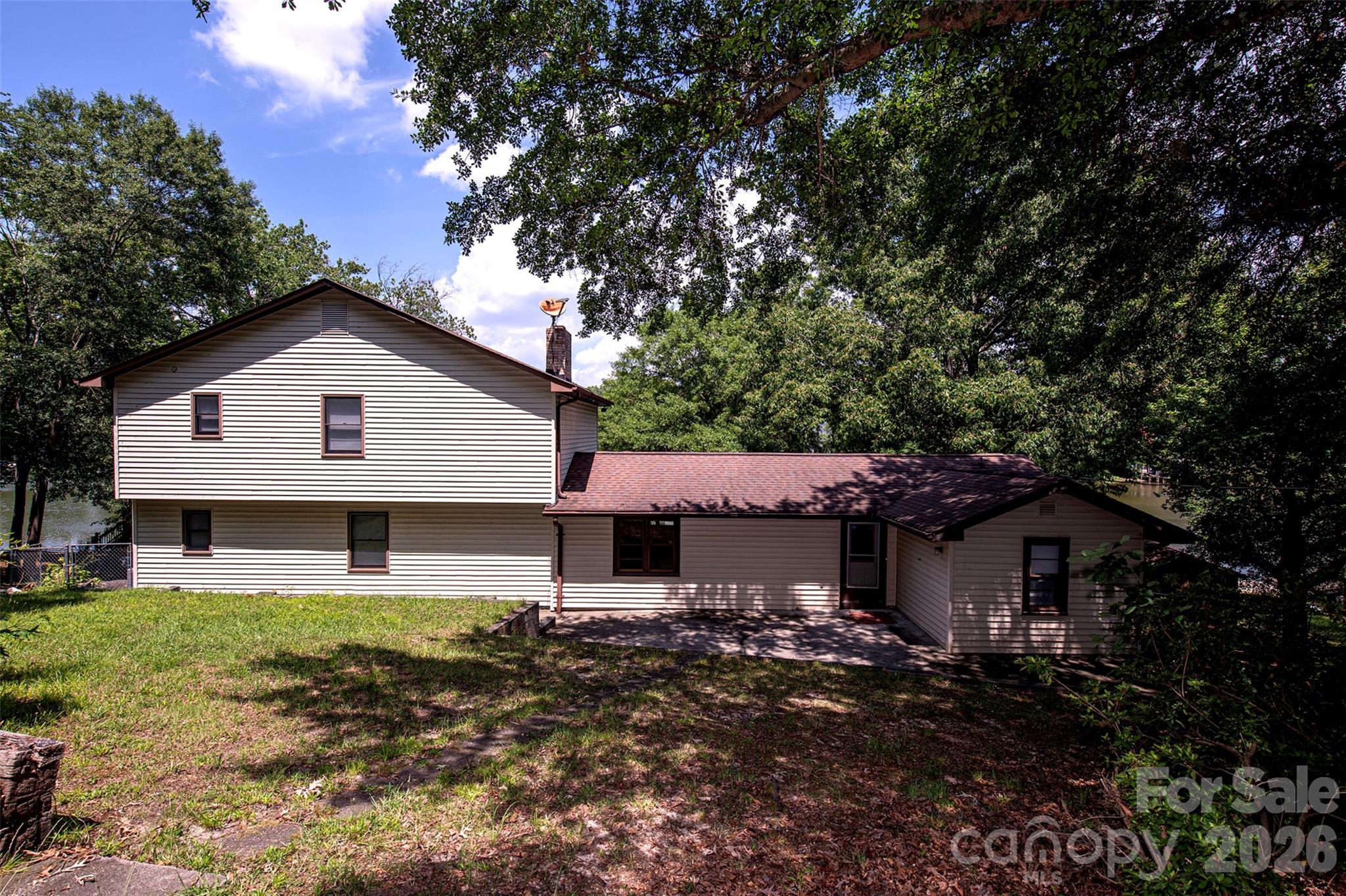 15722 Rhinehill Road