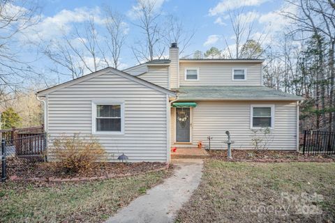 Photo of 32 Heritage Lane, Shelby, NC 28150 (MLS # 4329683)