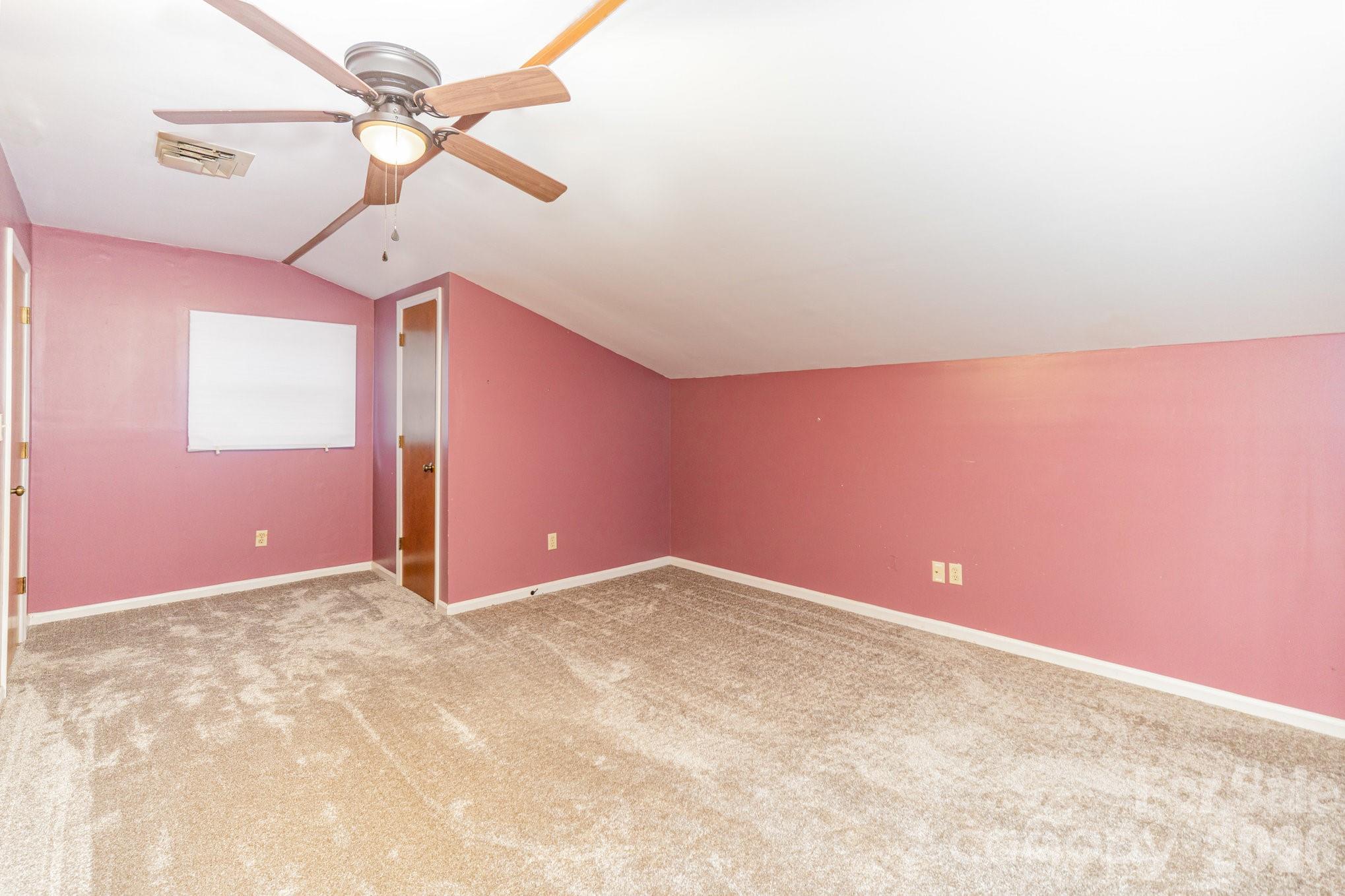 Landsdowne - Residential