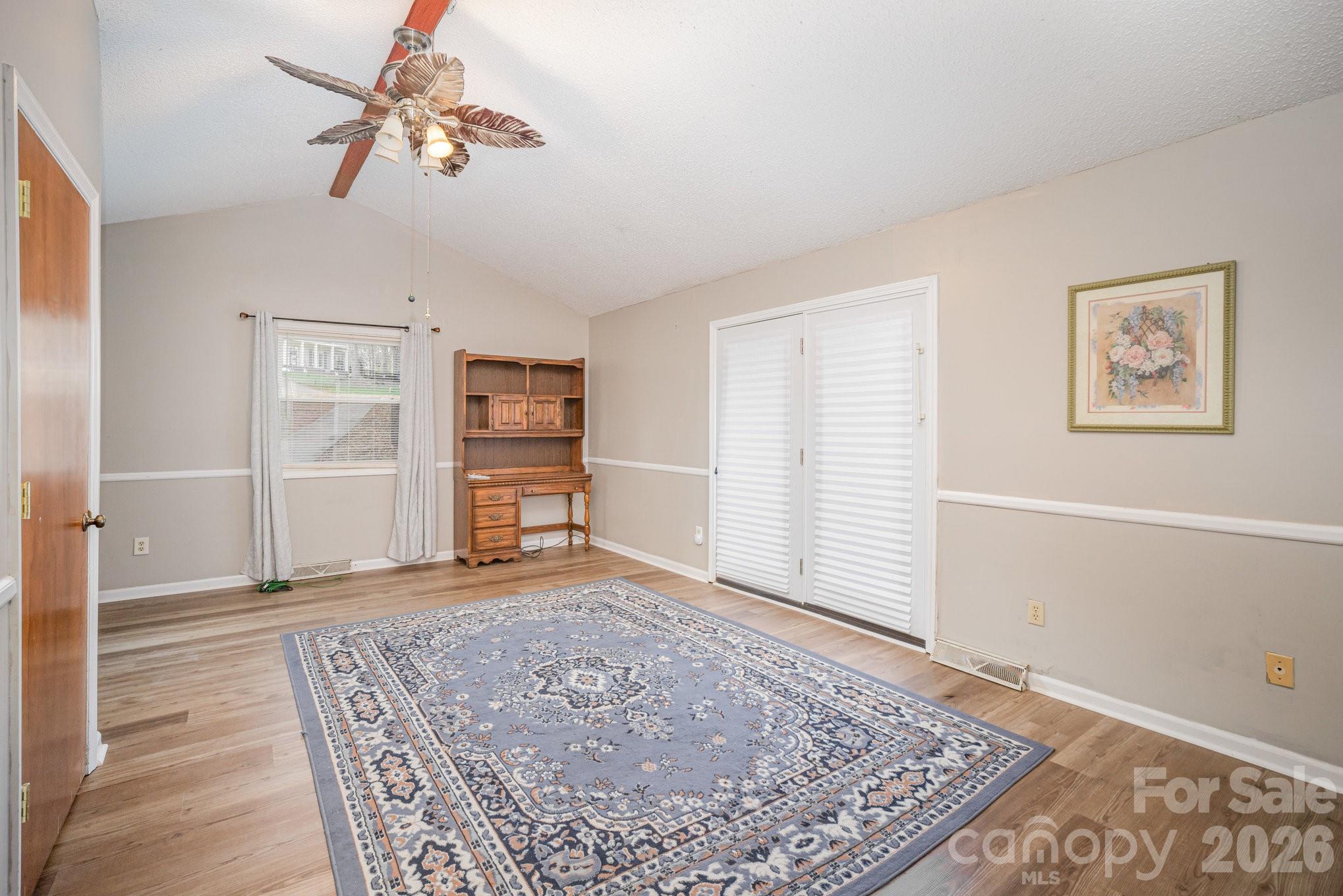 Landsdowne - Residential