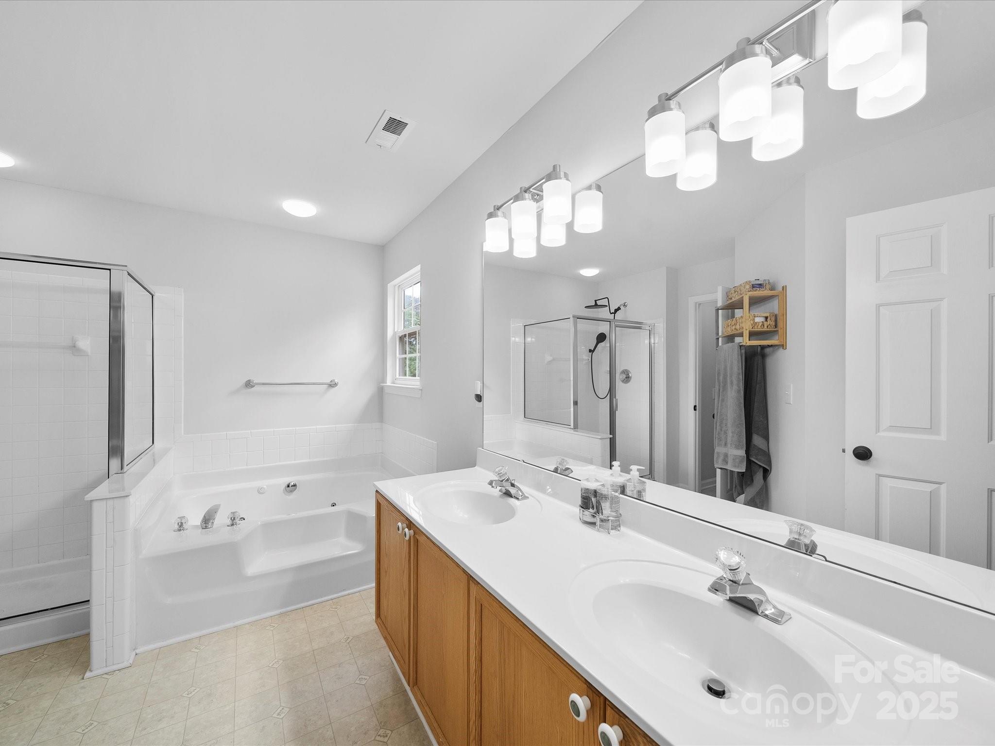 Knightsbridge - Residential