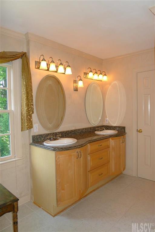 Forest Oaks - Residential