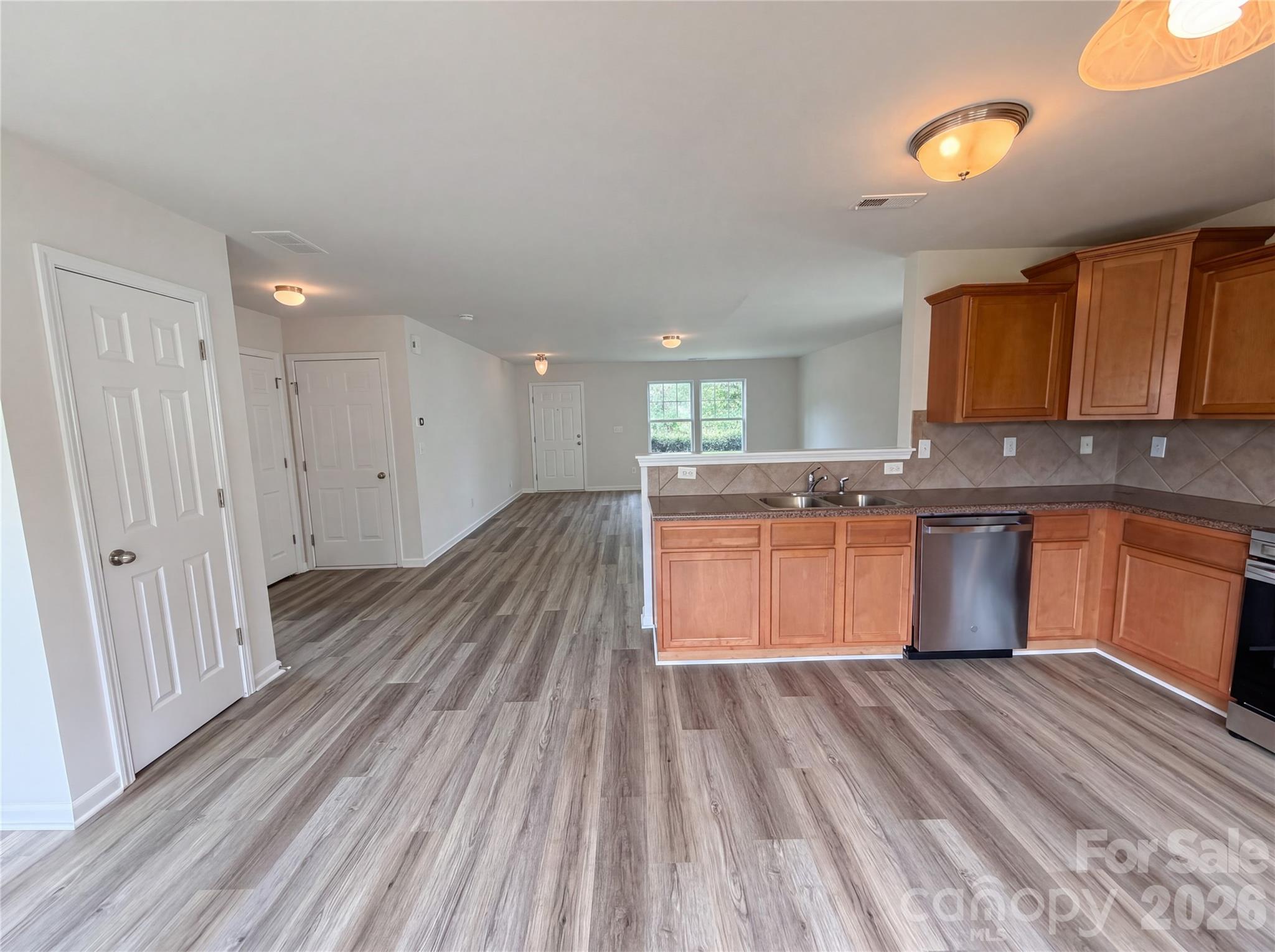 2534 Stream Bank Drive