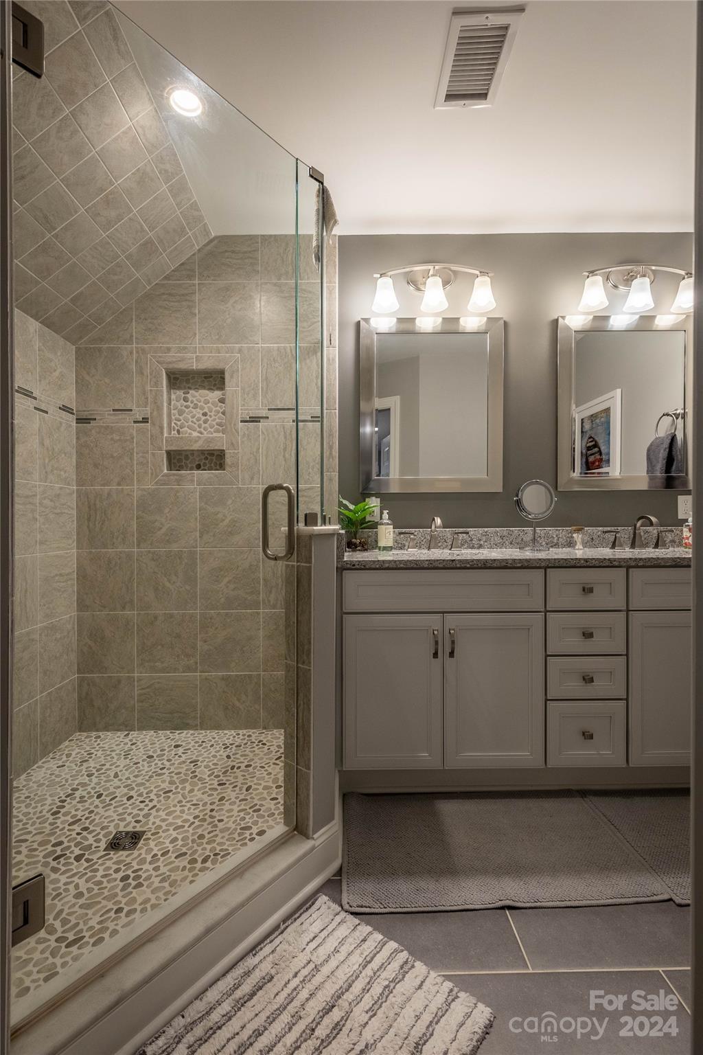 The Arbor at Lake James - Residential