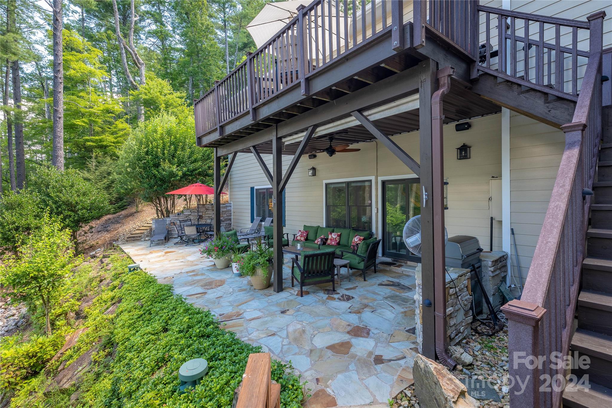 The Arbor at Lake James - Residential