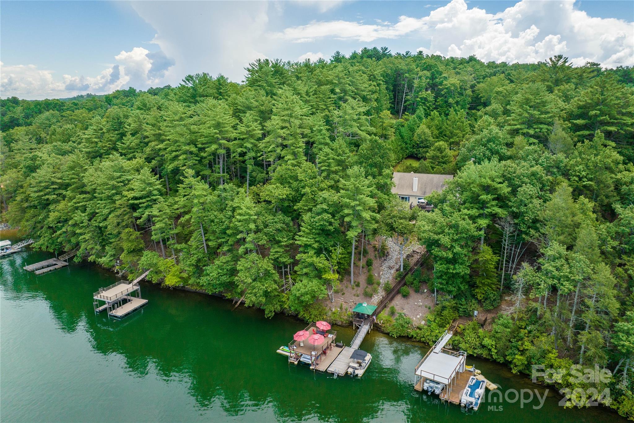 The Arbor at Lake James - Residential
