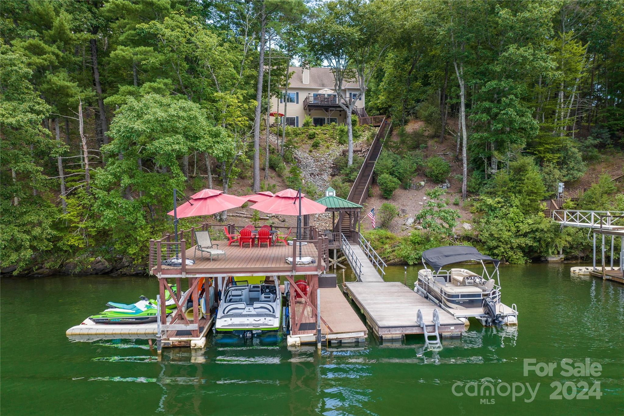 The Arbor at Lake James - Residential