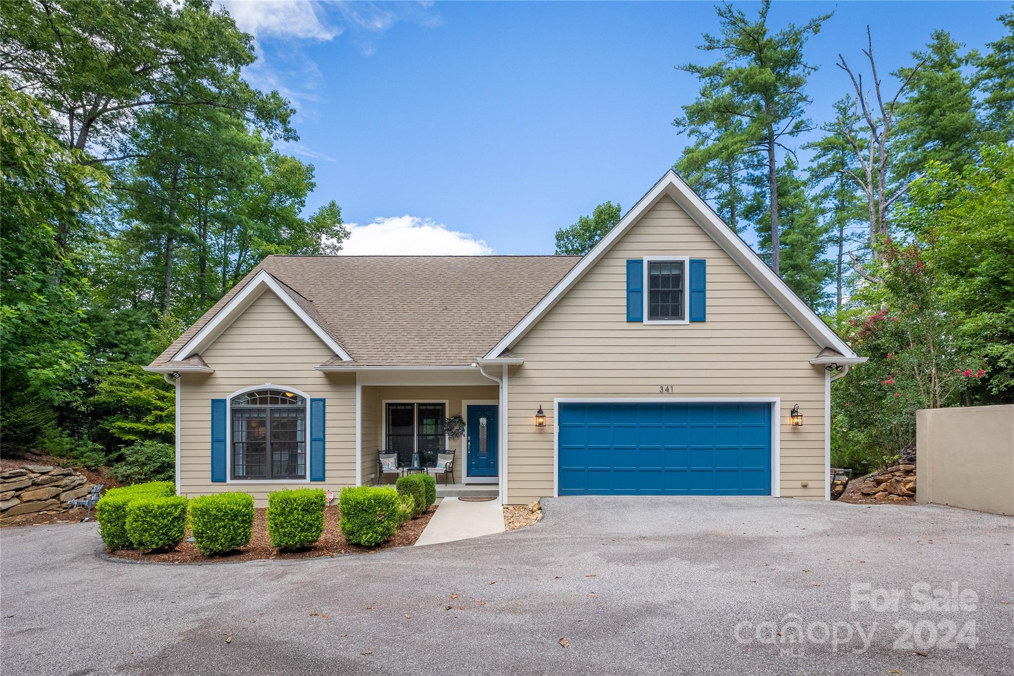 The Arbor at Lake James - Residential