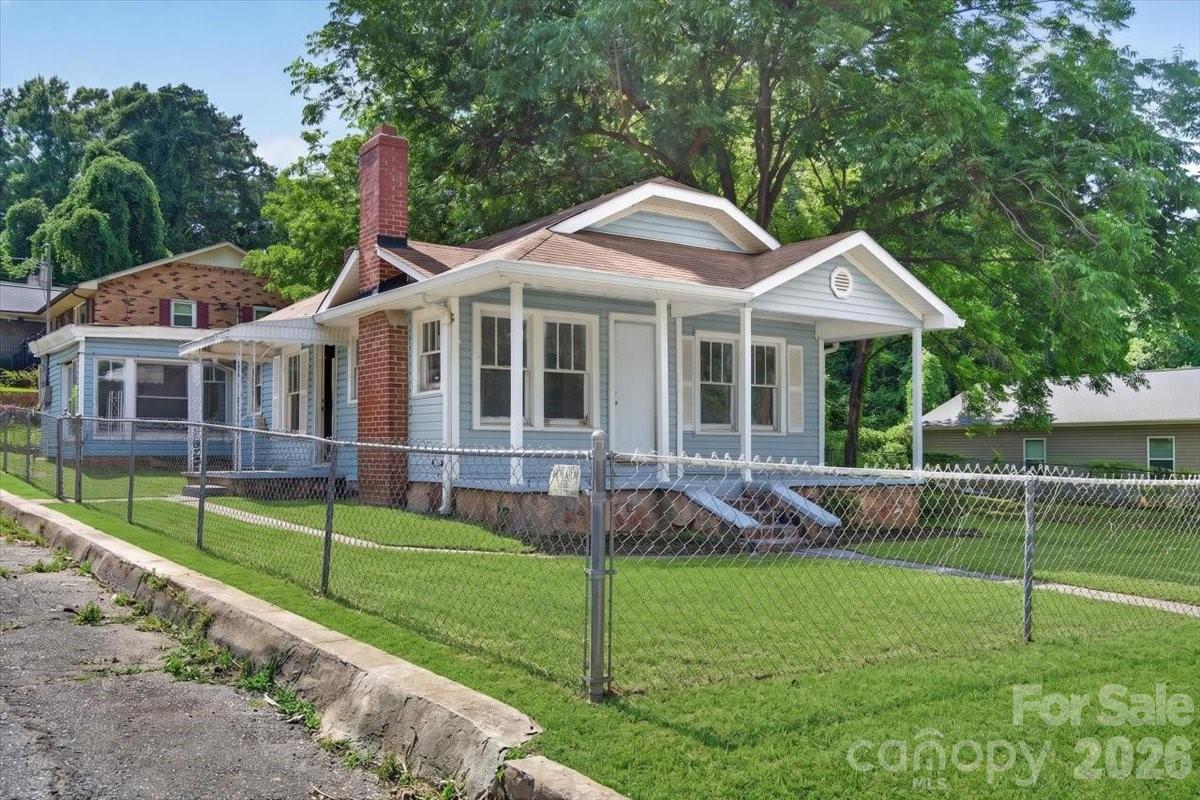 401 Pryor Street
