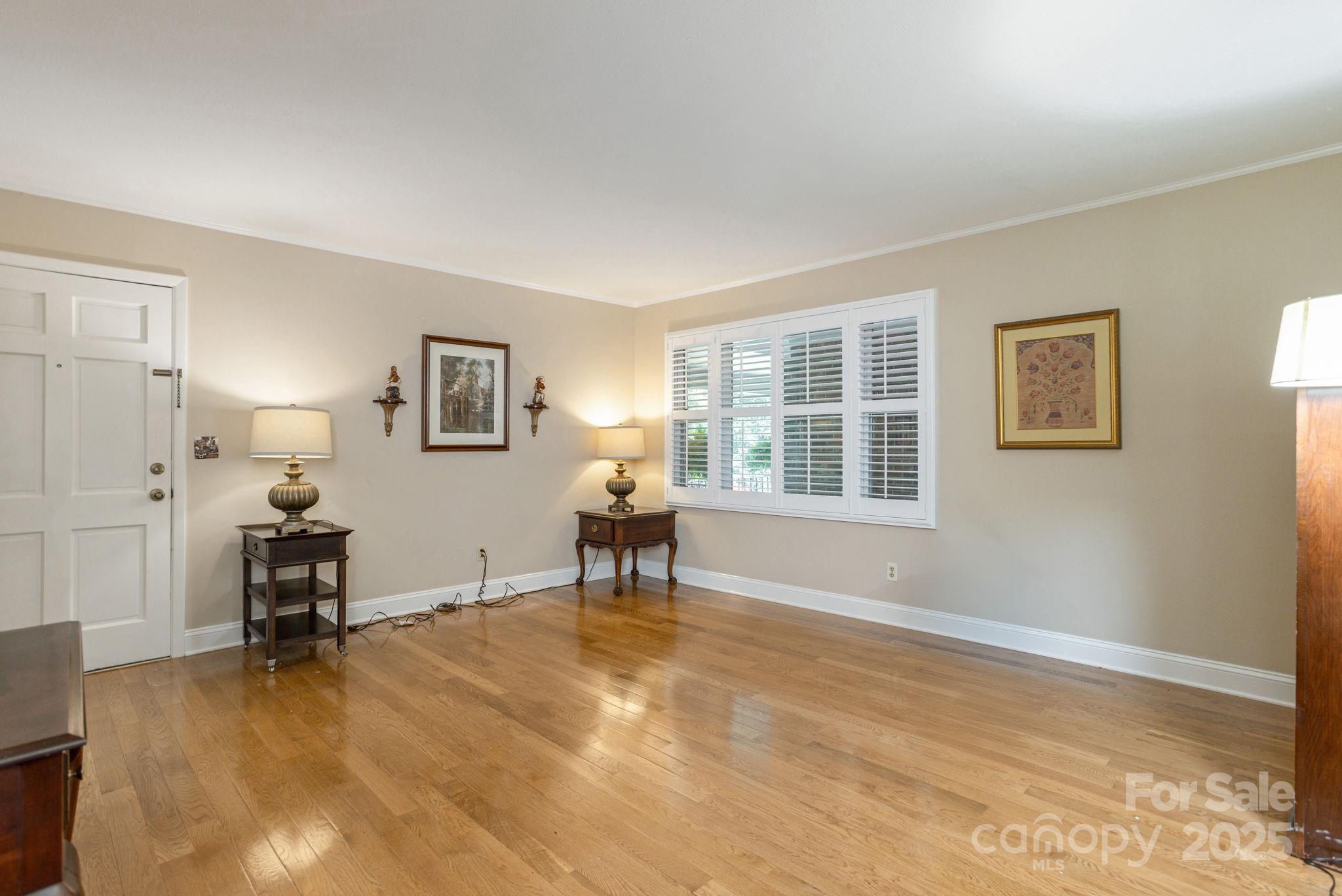 Flat Rock Manor - Residential