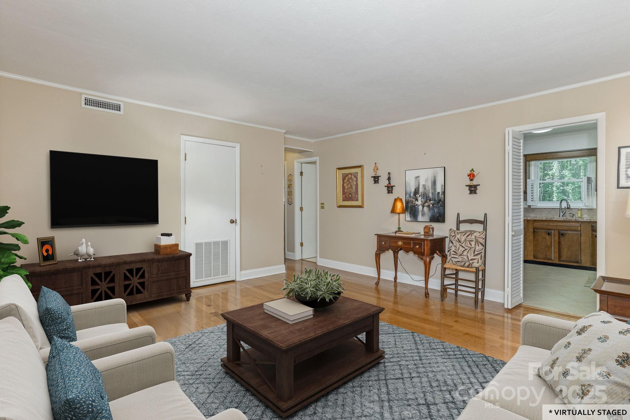 Flat Rock Manor - Residential