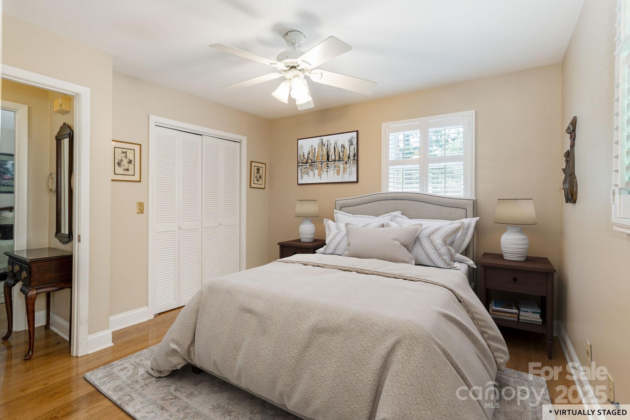 Flat Rock Manor - Residential