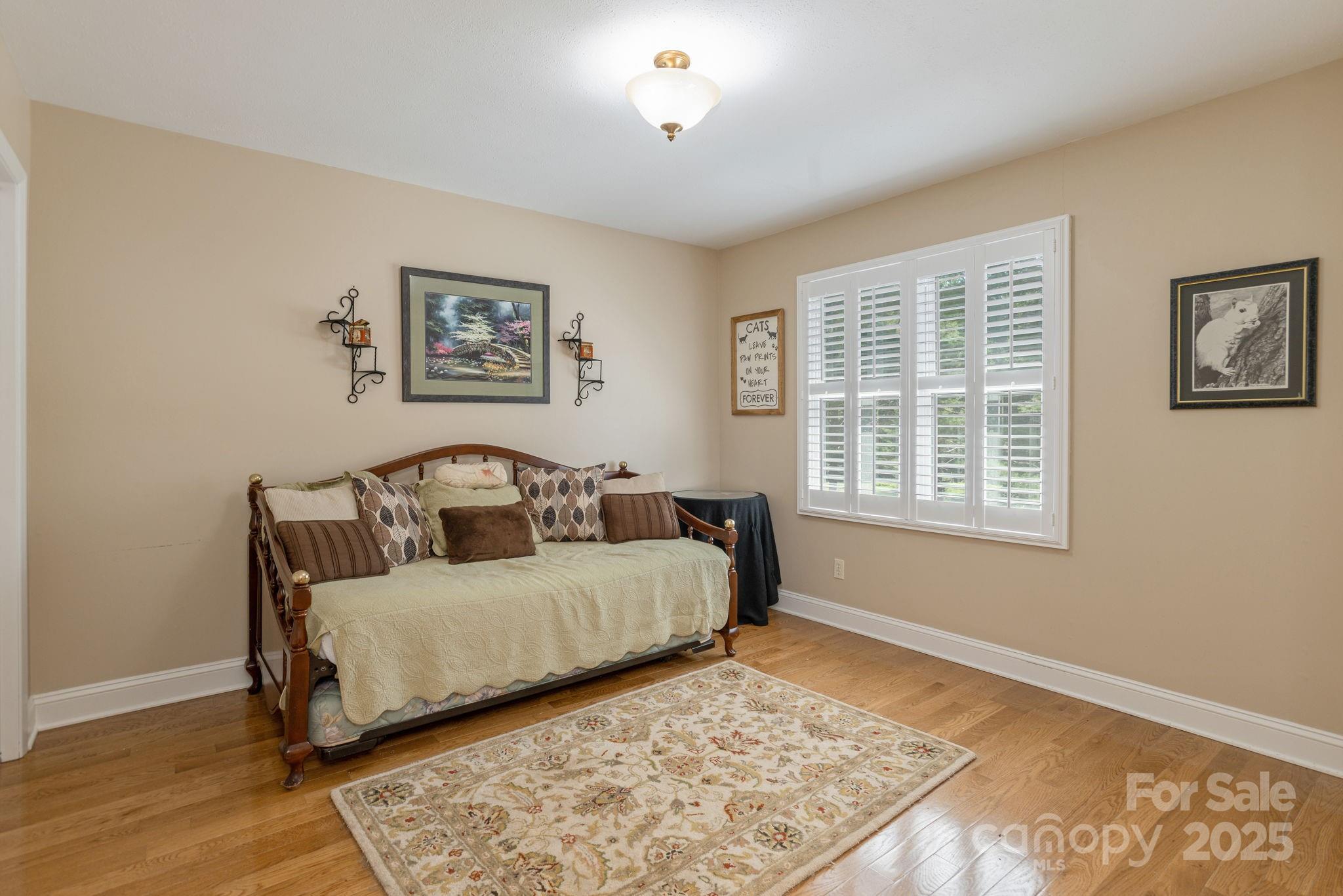 Flat Rock Manor - Residential