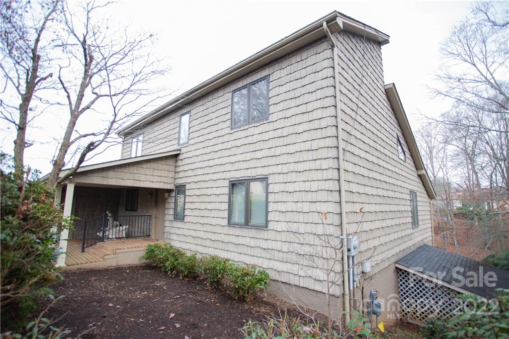 Lake Hickory - Residential