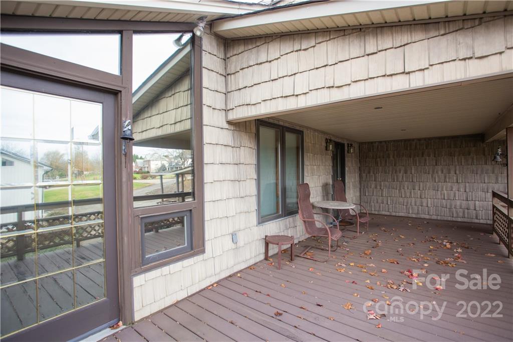 Lake Hickory - Residential