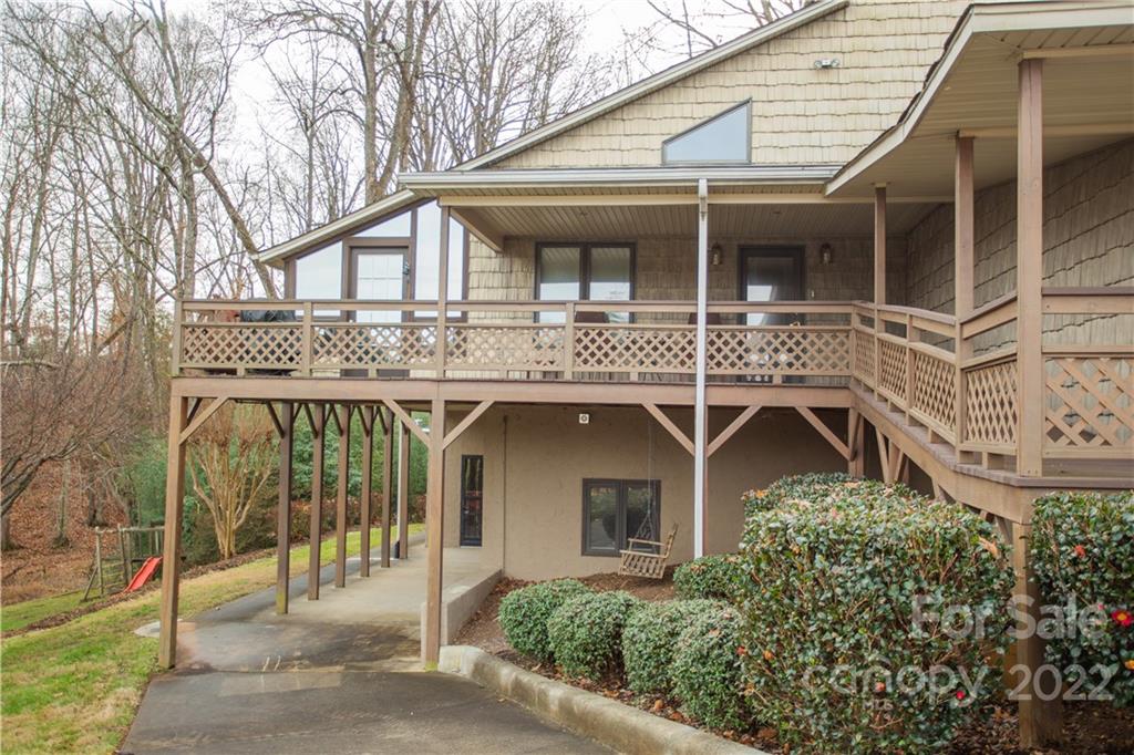 Lake Hickory - Residential