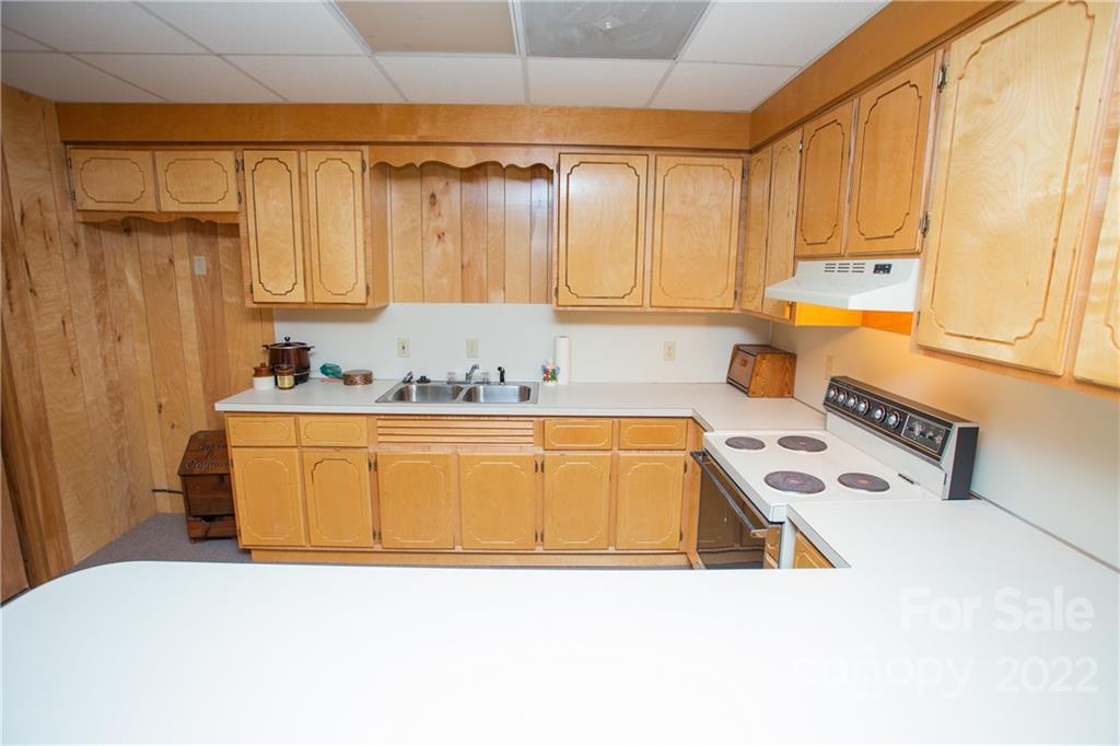 Lake Hickory - Residential